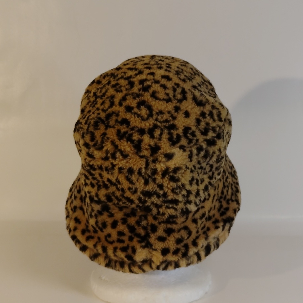 Preston & York Animal Print Faux Fur Bucket Hat - Picture 4 of 9